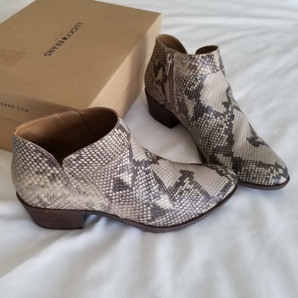 NIB LUCKY BRAND BRINTLY ANKLE BOOTIE WATERPROOF SNAKE PRINT EMBOSSED LEATHER 8 - Picture 8 of 12